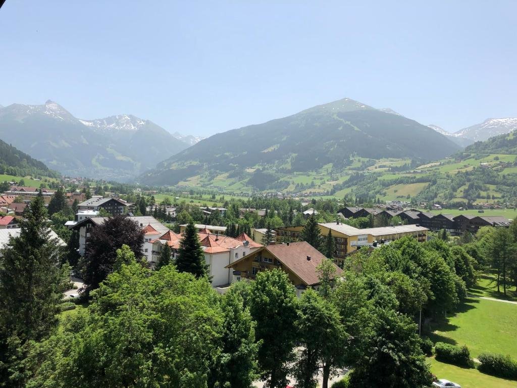 Junior suite Hotel Germania Gastein - ganzjährig inklusive Alpentherme Gastein & Sommersaison inklusive Gasteiner Bergbahnen