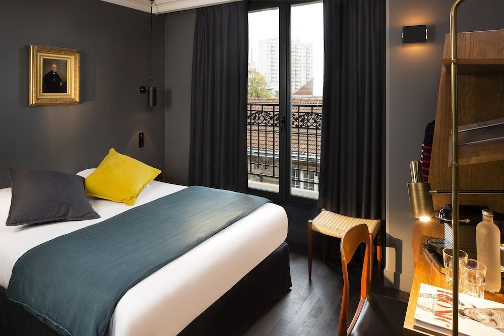 Двухместный номер Classic COQ Hotel Paris