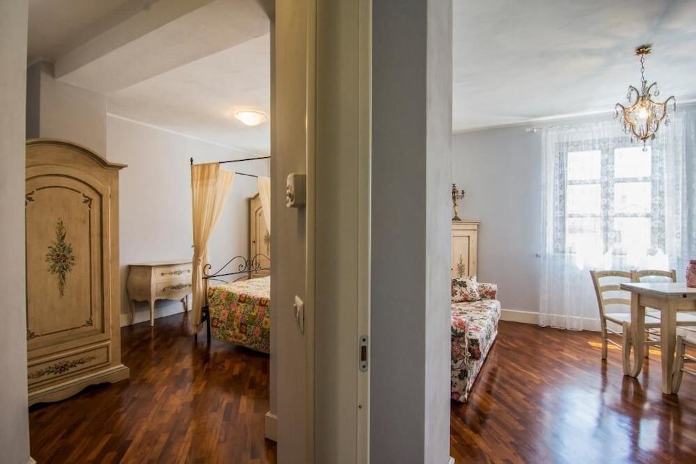 Люкс Deluxe с 2 комнатами с красивым видом из окна Villa Cappelletti