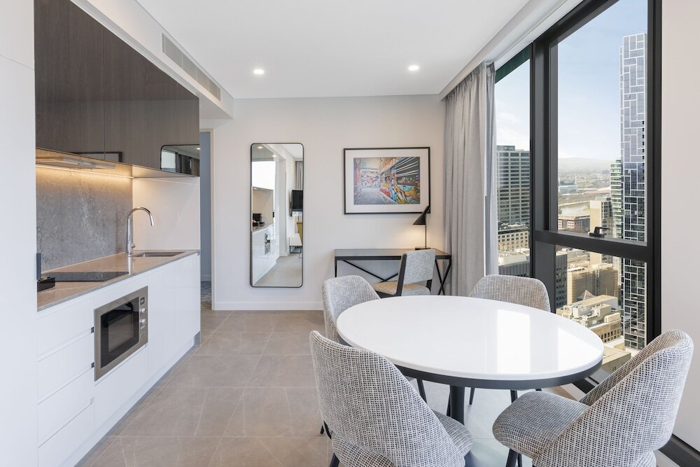 Люкс Luxury с 2 комнатами Meriton Suites King Street Melbourne