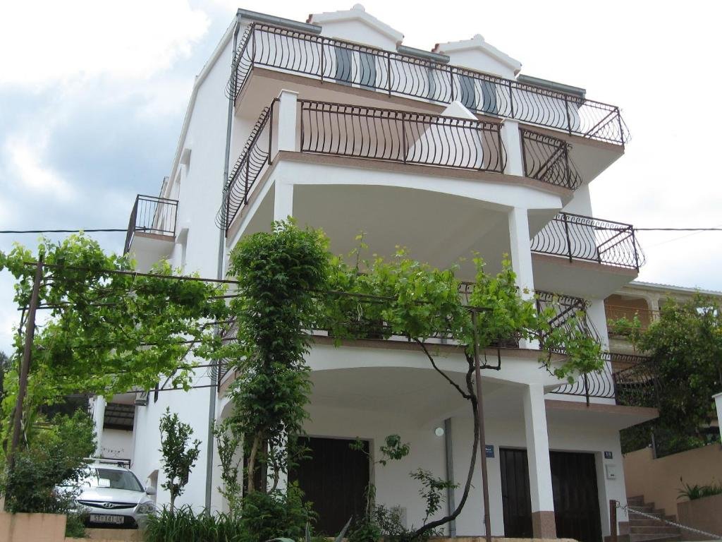 Apartamento Apartments Ljiljana