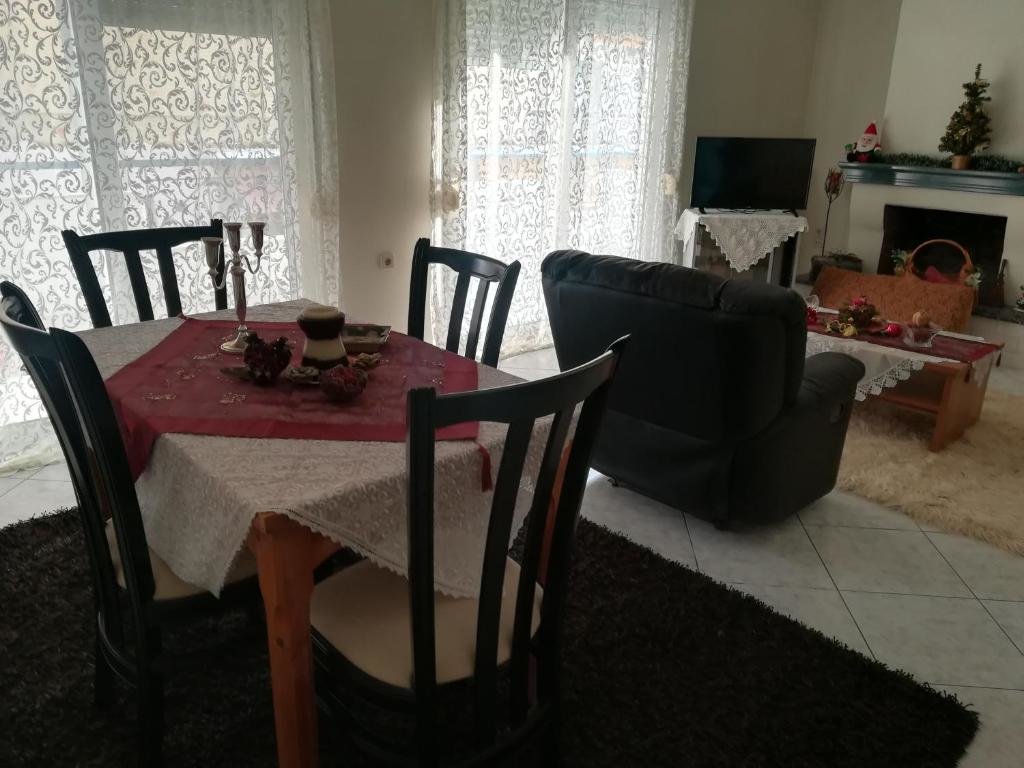 Appartement 2nd Floor Apartment In Volos