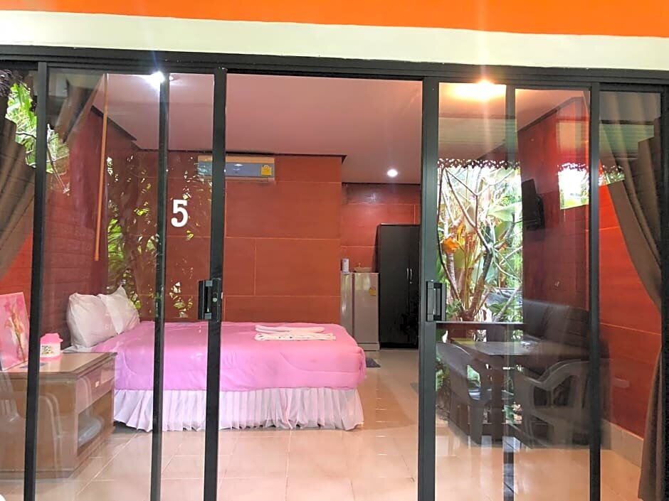 Standard Zimmer Ruan Mai Sang Ngam Resort