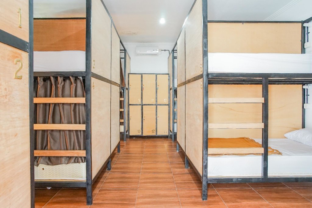 Кровать в общем номере Uli Bali Hostel and Suite
