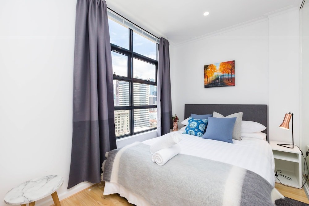 Premium Apartment ROLAND, 1BDR Melbourne Apartment
