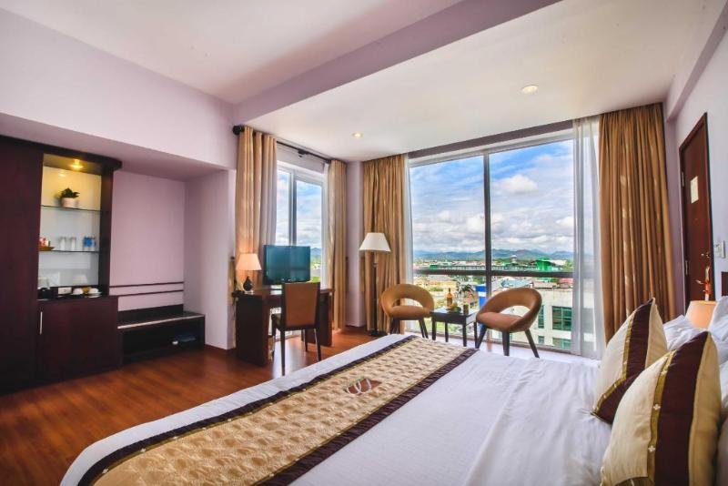 Standard Zimmer mit Balkon Mondial Hotel