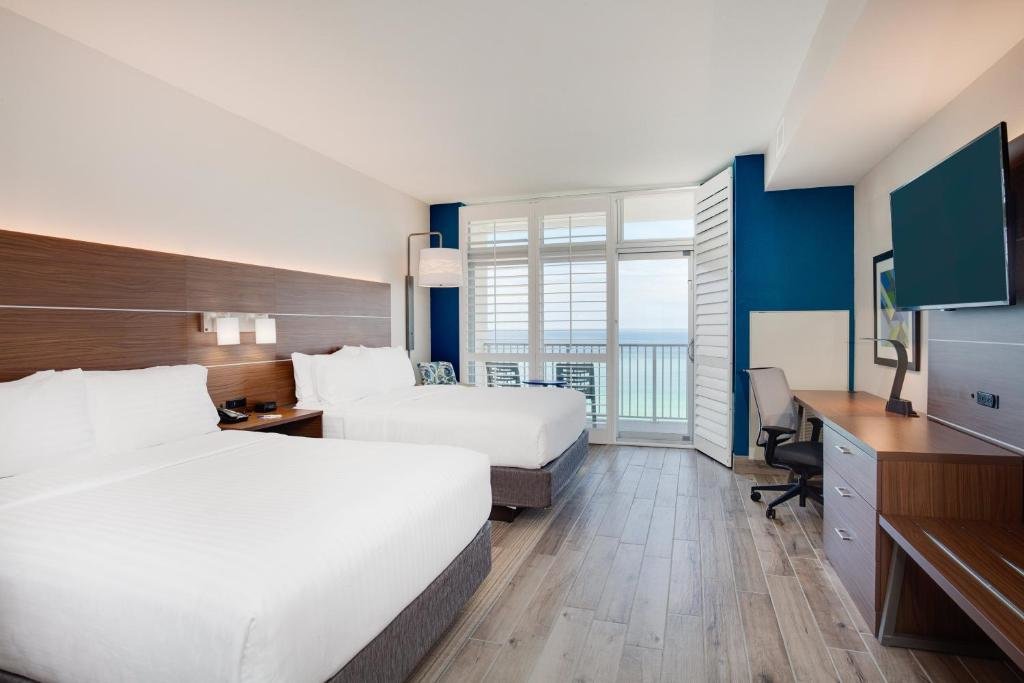 Двухместный номер Standard Holiday Inn Express & Suites Panama City Beach Beachfront, an IHG Hotel