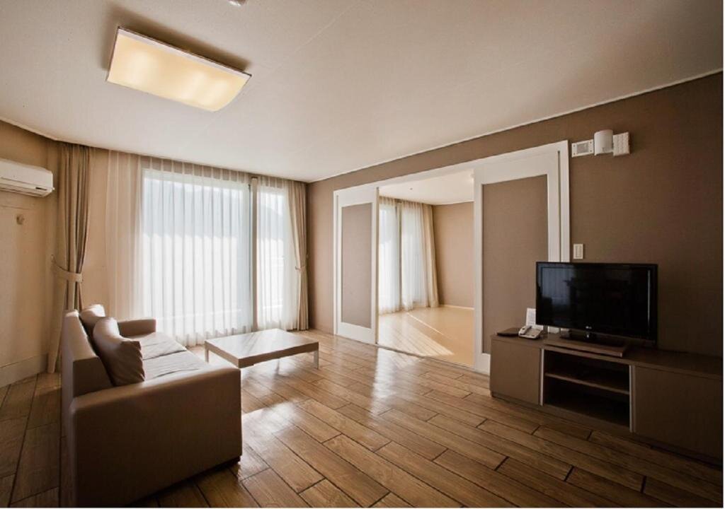 Deluxe Doppel Zimmer IPARK Condominium
