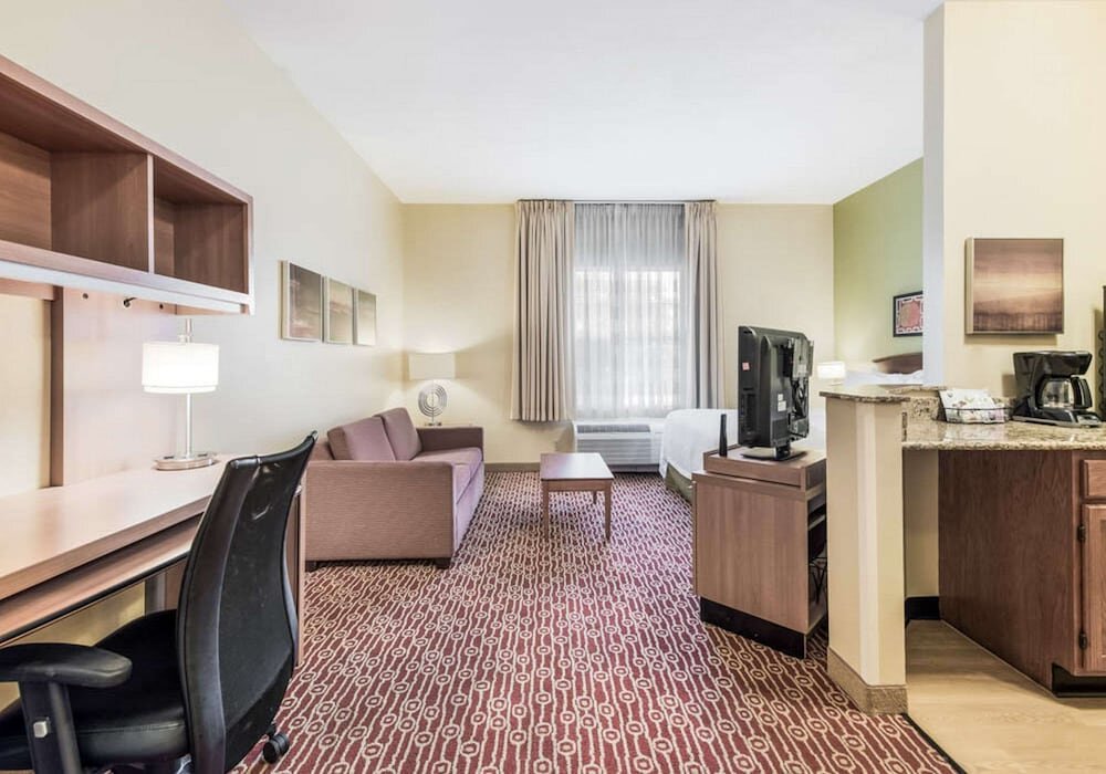 Economy Zimmer MainStay Suite