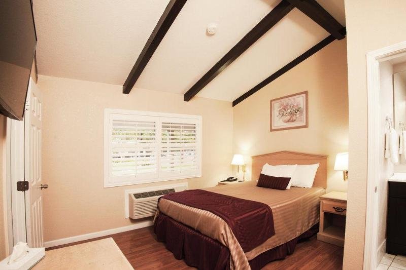 Standard Zimmer Tri Valley Inn & Suites, Pleasanton