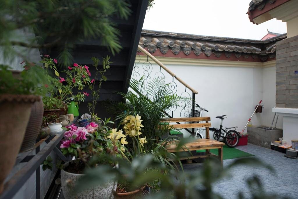 Семейный номер Standard с видом на сад Kunming Stone Forest Homestay