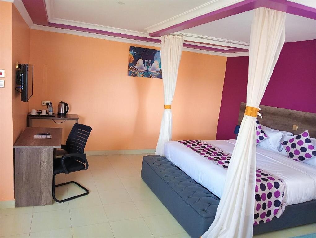 Standard Doppel Zimmer mit Bergblick Jaqanaz Resort