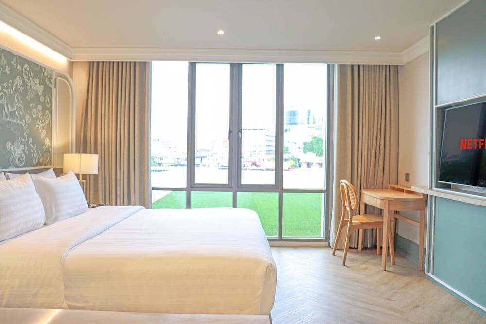 Standard Double room with river view The Quarter Chaophraya