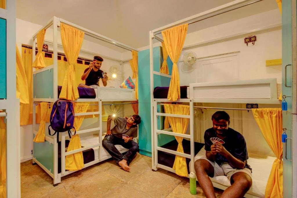 Кровать в общем номере Gostops Goa, Calangute - Rooms & Dorms