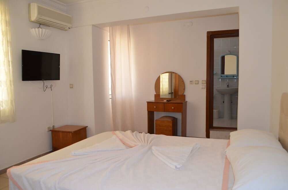 Standard Double room with balcony Hotel Prens Yildiz