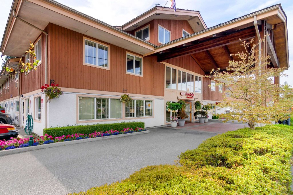 Номер Standard Econo Lodge Inn & Suites - North Vancouver