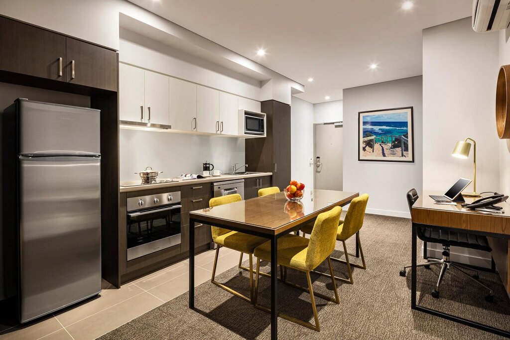 Апартаменты с 2 комнатами Quest East Perth