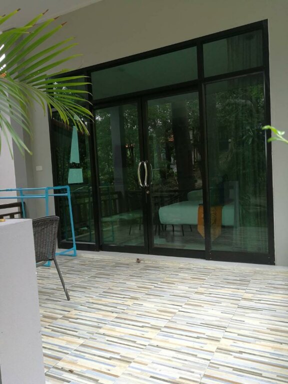 Standard Triple room with garden view Sun Moon Star Resort Koh Phangan