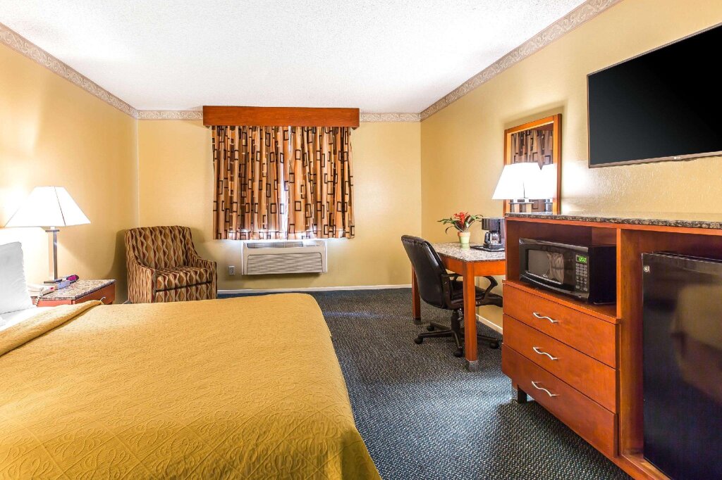Standard Zimmer 1 Schlafzimmer Quality Inn & Suites Camarillo-Oxnard