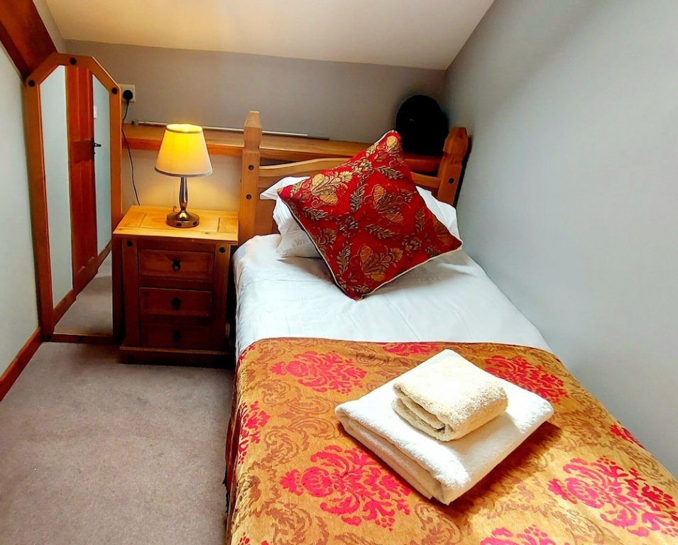 Коттедж с 2 комнатами с видом на горы Dolgun Uchaf Guesthouse and Cottages in Snowdonia