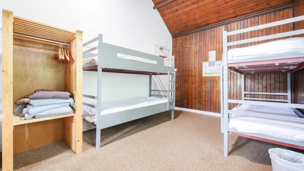Кровать в общем номере (женский номер) Greenhead Hostel