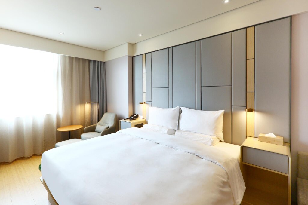 Suite Business Ji Hotel Urumqi Youhao Mingyuan Hotel