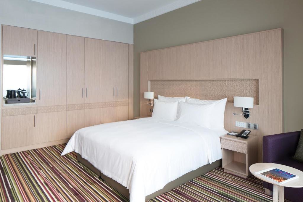D’Luxe Doppel Zimmer Dusit D2 Kenz Hotel Dubai