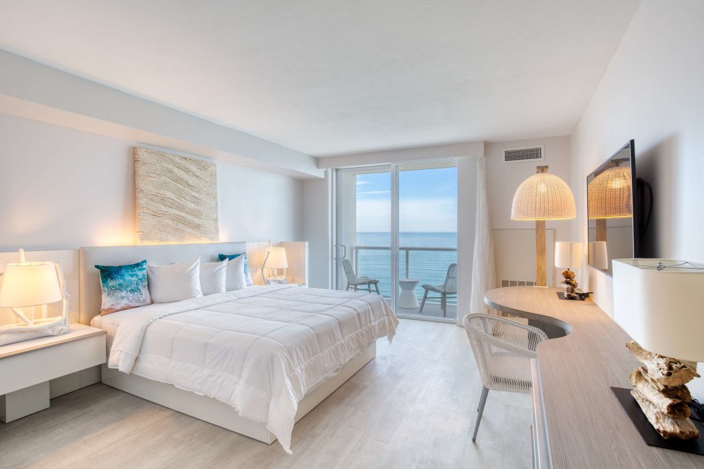 Habitación doble Estándar con balcón y con vista al océano Daytona Grande Oceanfront Resort