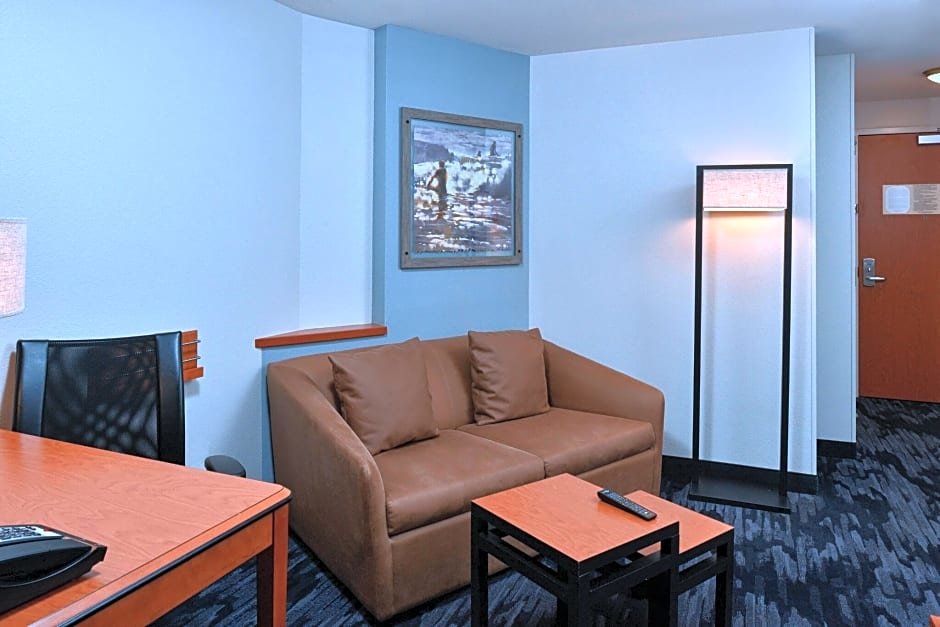 Четырёхместный полулюкс c 1 комнатой Fairfield Inn & Suites Santa Cruz - Capitola