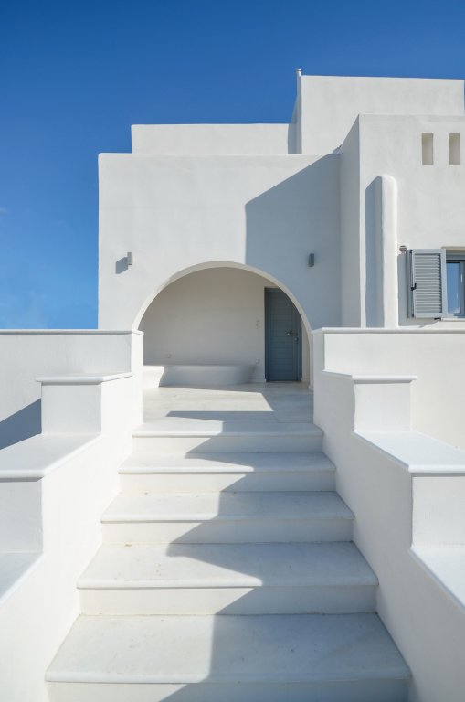 Вилла Seaside Naxos • Holiday Villas