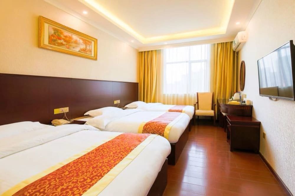 Deluxe Zimmer Dongming Hotel Shenzhen Pingzhou Branch