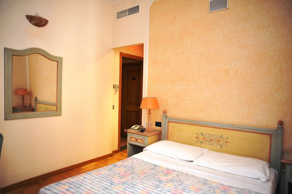 Standard Double room with balcony Villa Icidia