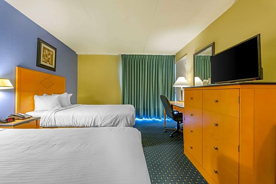 Suite cuádruple 1 dormitorio Clarion Hotel Lebanon-Hershey East