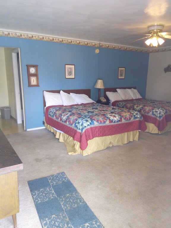 Standard Double room Willard Country Inn