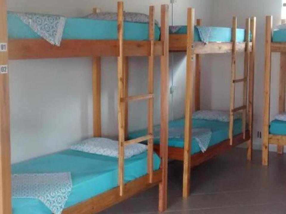 Кровать в общем номере Ti Hostel Trindade Hospeda