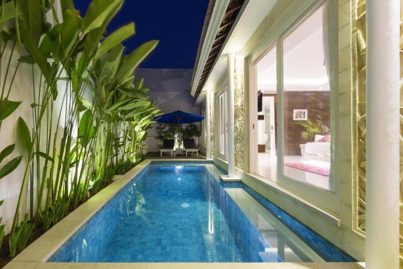 Villa 2 Schlafzimmer mit Balkon Bajra Bali Villa Seminyak