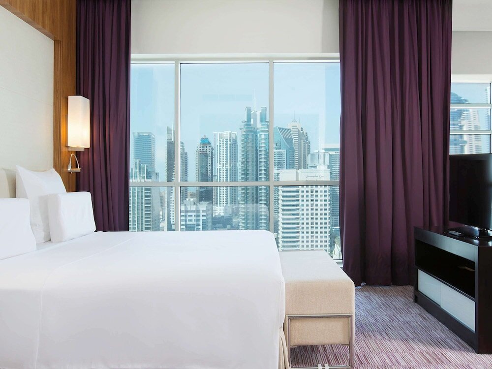 Двухместный номер Deluxe Pullman Dubai Jumeirah Lakes Towers