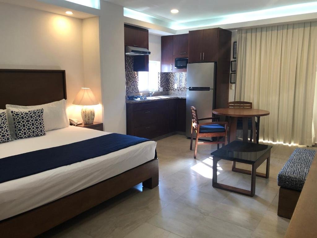 Suite The Paramar Beachfront Boutique Hotel With Breakfast Included - Downtown Malecon