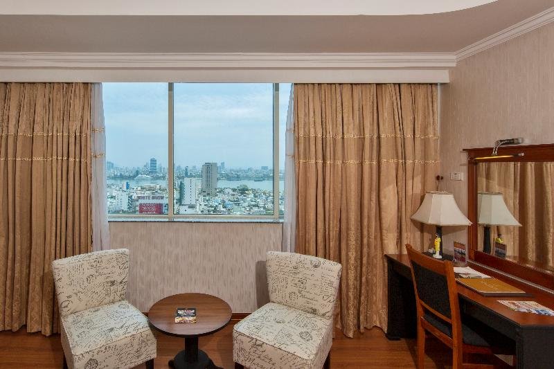 Standard Zimmer Muong Thanh Luxury Song Han Hotel