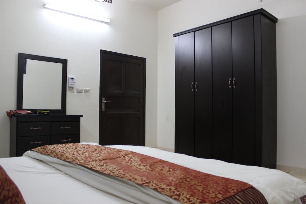 Standard room Al Eairy Furnished Apartments - Al Bahah 4