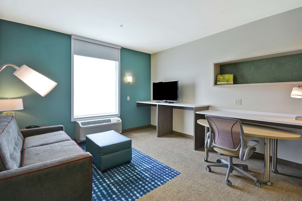 Suite 1 Schlafzimmer Home2 Suites By Hilton Plymouth Minneapolis