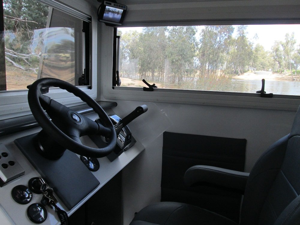 Standard Zimmer Moama on Murray River Cruisers