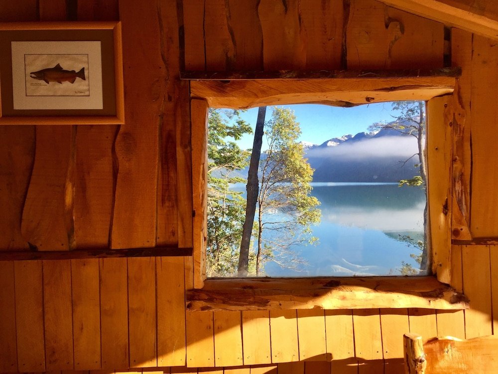Standard Doppel Zimmer mit Seeblick Alma Patagonia Lodge