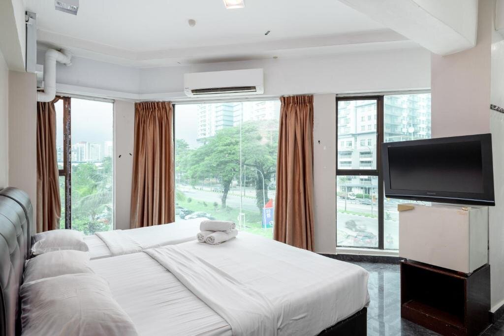 Deluxe Dreier Zimmer Subang Park Hotel