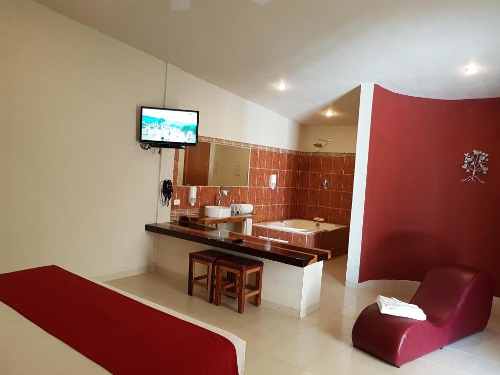 Suite Hotel Paraso Inn