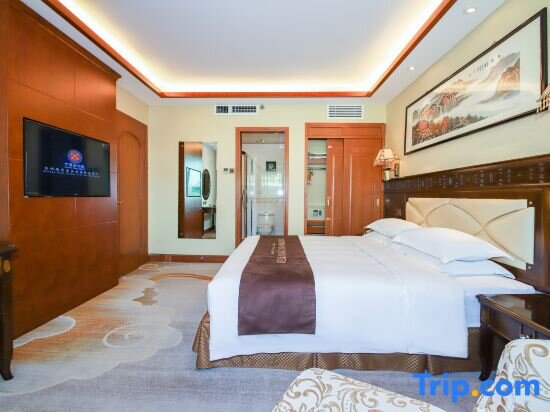Suite Business Golden Star Holiday Hotel
