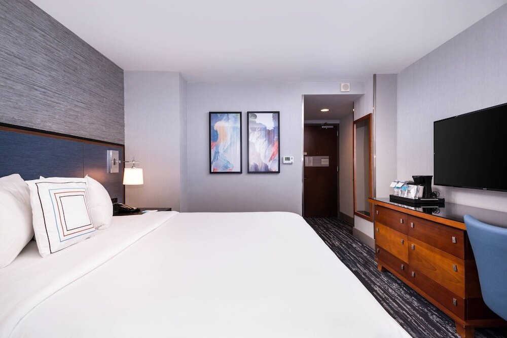 Номер Deluxe Fairfield Inn & Suites By Marriott New York Manhattan/Times Square