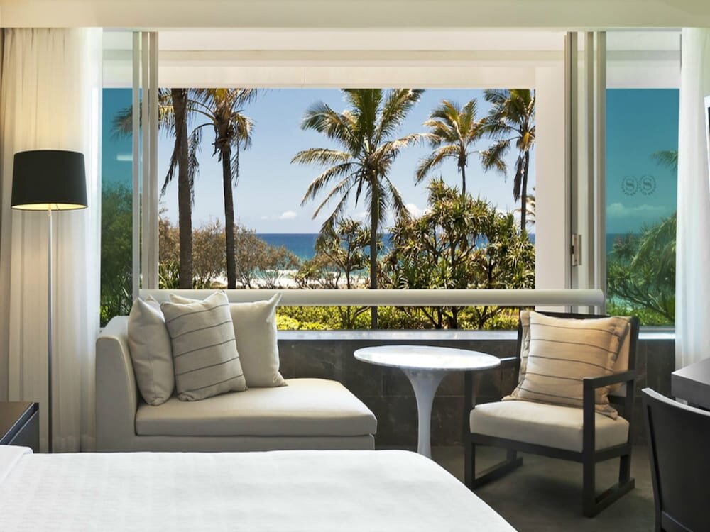 Четырёхместный номер Standard цокольный этаж с видом на залив Sheraton Grand Mirage Resort Gold Coast