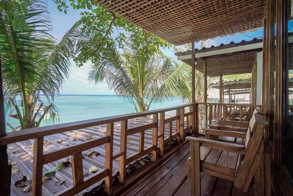 Superior Zimmer mit Balkon und am Meer Phi Phi Cozy Seafront Resort
