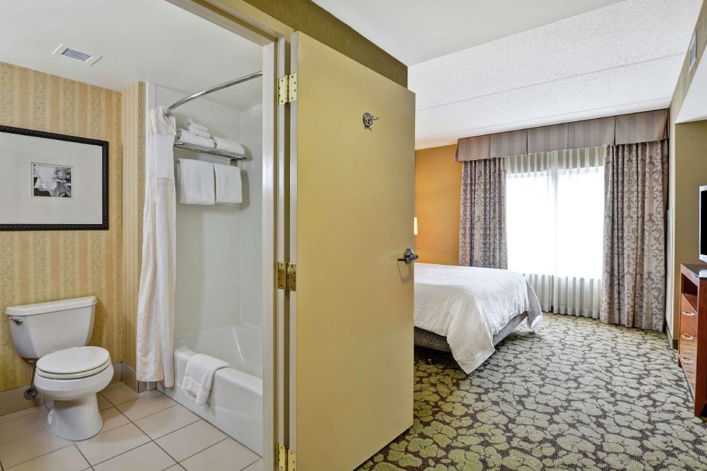 Двухместный номер Standard c 1 комнатой Hilton Garden Inn Hattiesburg